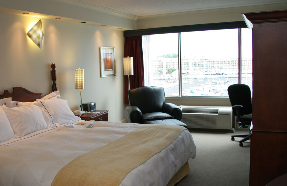 Delta Hotels By Marriott Kingston Waterfront Екстер'єр фото