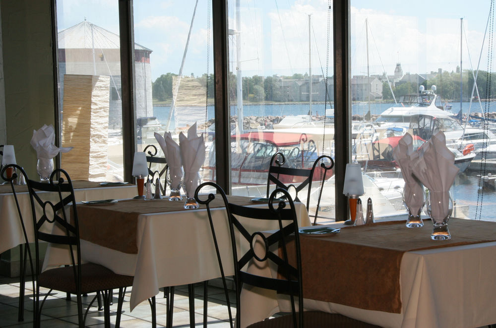 Delta Hotels By Marriott Kingston Waterfront Ресторан фото